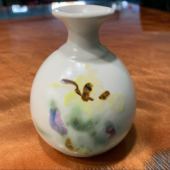 Vintage Clouds Folsom Pottery Small painted Bud vase - Picture 6 of 8